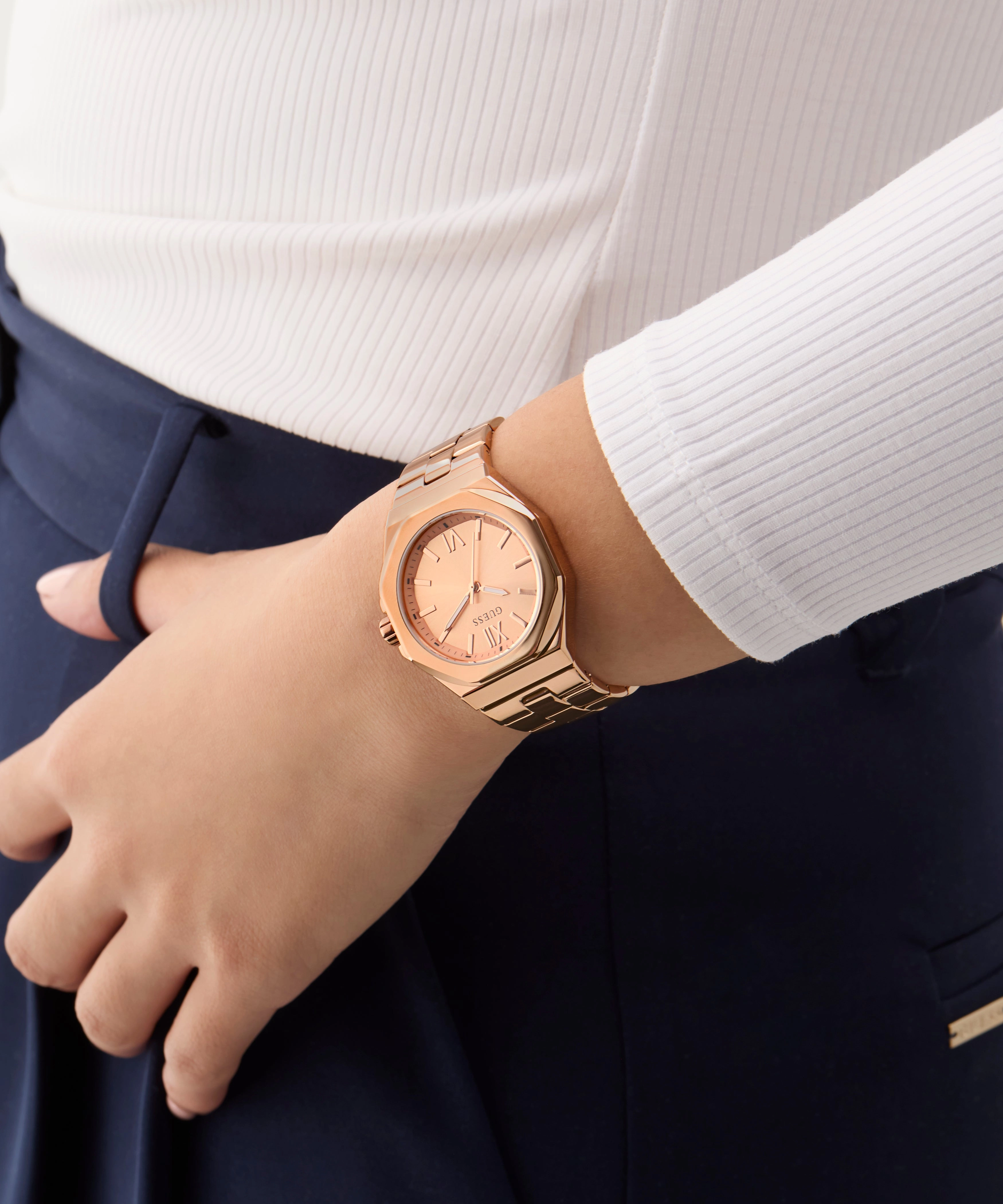 GUESS Ladies Rose Gold Tone Analog Watch