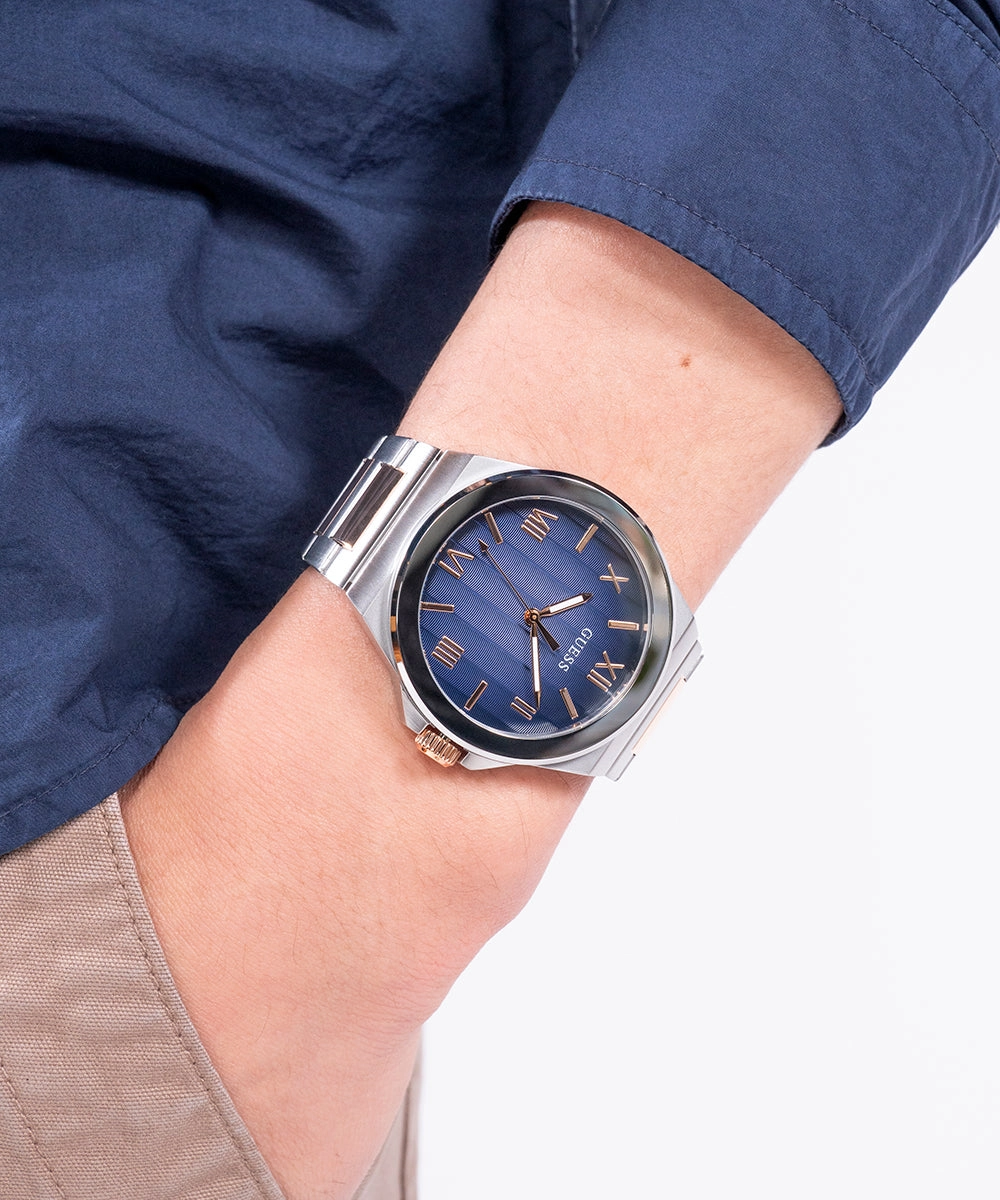 GUESS Mens 2-Tone Silver Tone Analog Watch