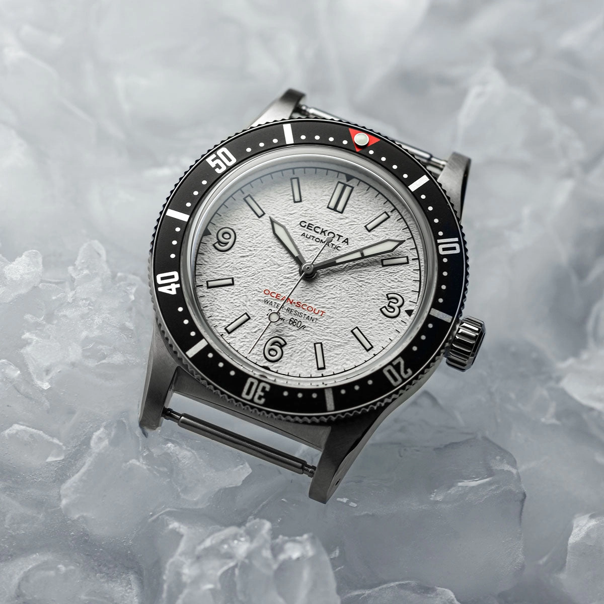 Ocean-Scout Dive Watch - Ice White
