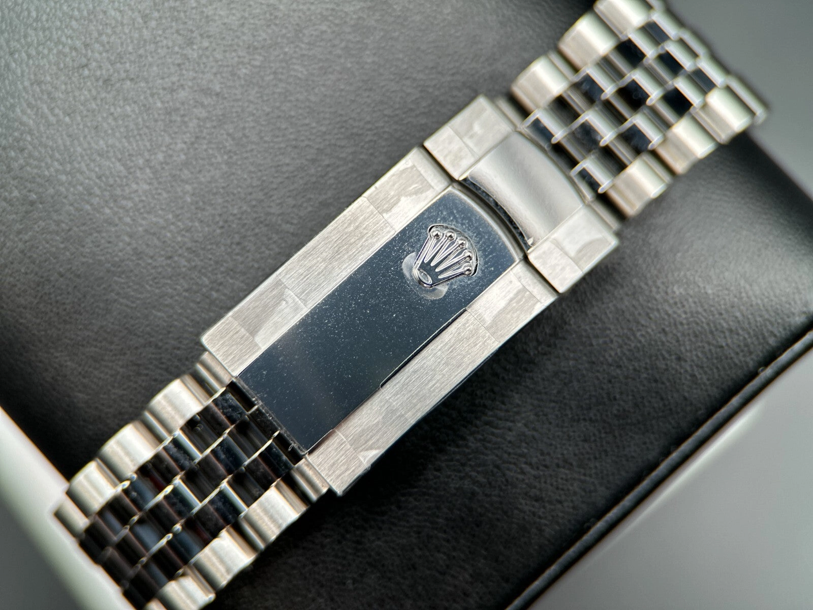 Rolex Datejust 41mm 126334 Wimbledon Dial Fluted Bezel Jubilee Bracelet - 2023