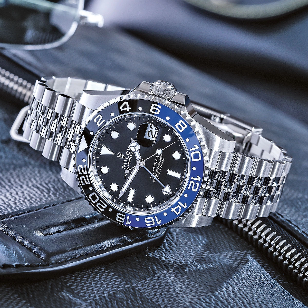 Rolex | GMT-Master II GMT Black Dial ( Blue and Black bezel )