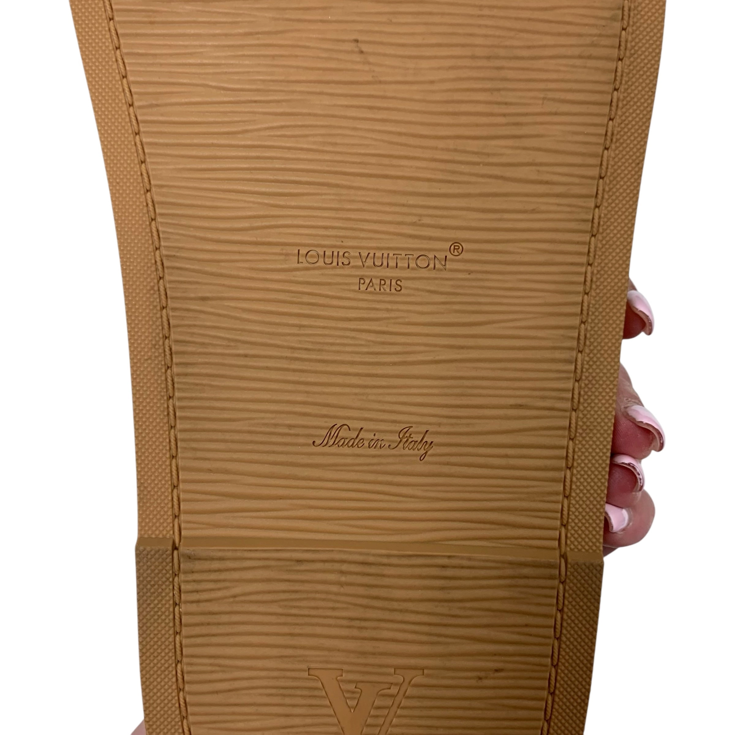 Sandals Luxury Designer By Louis Vuitton In Cream, Size: 8.5